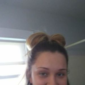 Meet your Posher, Lana